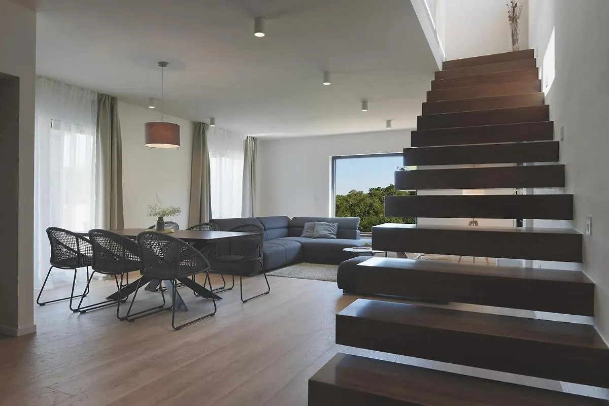 פולה Villa Lobe 0*,  קרואטיה